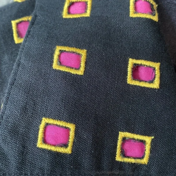 Gorgeous and hot DVF dress - so fun for the summer - dress up or down EUC - Picture 4 of 16